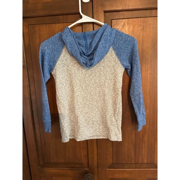 Oshkosh hooded shirt size 8 - Picture 3 of 3